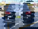 Used 2016 Volkswagen Touareg Sport image 6