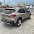 Used 2020 Ford Escape SE image 5