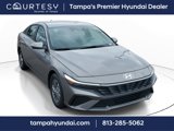 New 2025 Hyundai Elantra SE image 2