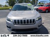 Used 2019 Jeep Cherokee Latitude Plus w/ Comfort/Convenience Group image 3