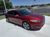 Used 2013 Ford Fusion SE image 2