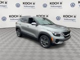 Used 2023 Kia Seltos S w/ Navigation Package image 3