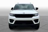New 2025 Jeep Grand Cherokee Altitude image 4