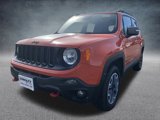 Used 2017 Jeep Renegade Trailhawk w/ Premium Trailhawk Package image 3