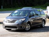 Used 2015 Toyota Sienna XLE image 2