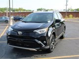 Used 2016 Toyota RAV4 SE image 2