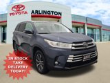 Used 2017 Toyota Highlander XLE image 1