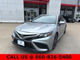 Used 2021 Toyota Camry SE image 2