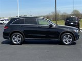 Used 2022 Mercedes-Benz GLC 300 image 2