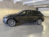 Certified 2024 Porsche Macan image 2