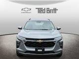 New 2025 Chevrolet Trax LT w/ LT Convenience Package image 2
