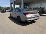 Used 2023 Hyundai Elantra SEL w/ Preferred Accessory Package image 5
