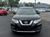 Used 2017 Nissan Rogue SV image 3