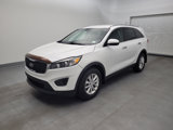 Used 2016 Kia Sorento LX image 2