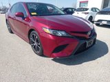 Used 2018 Toyota Camry L image 2