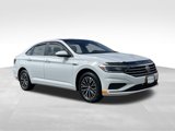 Used 2019 Volkswagen Jetta SEL w/ Cold Weather Package image 3