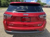 Used 2025 Jeep Compass Sport image 4
