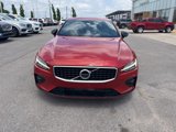 Used 2019 Volvo S60 T5 R-Design image 2
