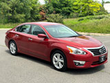 Used 2015 Nissan Altima 2.5 SV image 2