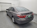 Used 2016 Toyota Camry LE image 5