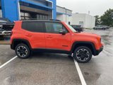 Used 2017 Jeep Renegade Trailhawk w/ Cold Weather Group II image 2