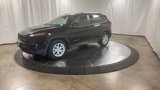 Used 2017 Jeep Cherokee Latitude image 6