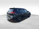 Used 2017 Nissan Rogue S image 5