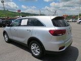 Used 2019 Kia Sorento LX image 5