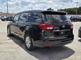 Used 2016 Kia Sedona LX w/ LX Convenience Package image 2