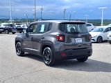 Used 2019 Jeep Renegade Sport image 4