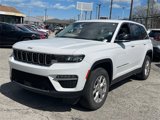 Used 2023 Jeep Grand Cherokee Limited w/ Luxury Tech Group II image 2