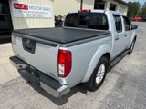 Used 2017 Nissan Frontier SV image 3