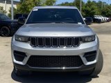 New 2025 Jeep Grand Cherokee Laredo X image 2