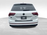 Certified 2022 Volkswagen Tiguan SE R-Line image 6