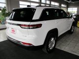 Used 2022 Jeep Grand Cherokee Laredo w/ Luxury Tech Group I image 6