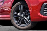 Used 2024 Volkswagen Jetta SE w/ Panoramic Sunroof Package image 3