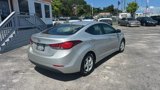 Used 2015 Hyundai Elantra SE image 5