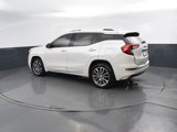 Used 2022 GMC Terrain Denali w/ Denali Premium Package image 3