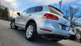 Used 2012 Volkswagen Touareg VR6 image 3