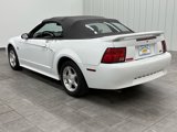 Used 2004 Ford Mustang Convertible image 3