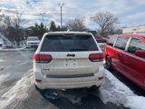 Used 2019 Jeep Grand Cherokee Altitude image 4