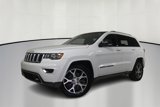 Used 2018 Jeep Grand Cherokee Limited image 3