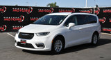 Used 2022 Chrysler Pacifica Touring-L image 3