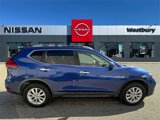 Certified 2017 Nissan Rogue SV w/ SV Premium Package image 5