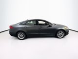 Used 2020 Ford Fusion SE image 4