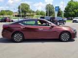 Used 2023 Nissan Altima 2.5 SV image 2