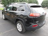 Used 2018 Jeep Cherokee Latitude Plus w/ Cold Weather Group image 6