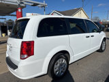 Used 2019 Dodge Grand Caravan SE image 5