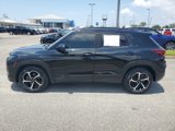 Used 2022 Chevrolet TrailBlazer RS w/ Sun and Liftgate Package image 2