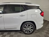 Used 2020 GMC Terrain Denali w/ Denali Premium Package image 4
